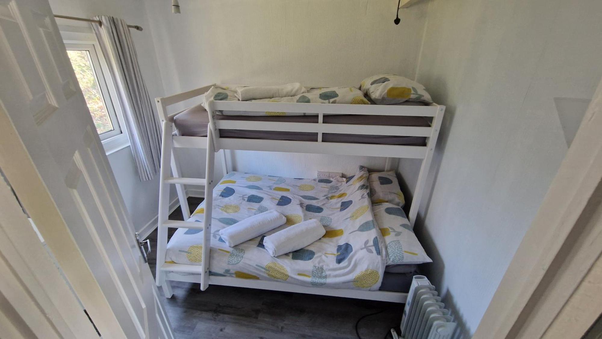Watkin - Snowdon Cabins - Cozy Chalet - Glan Gwna, Caernarfon Caeathro Екстериор снимка